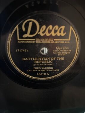 Decca 18612A "Battle Hymn of the Republic" Vintage 78 RPM Record - Fred Warning